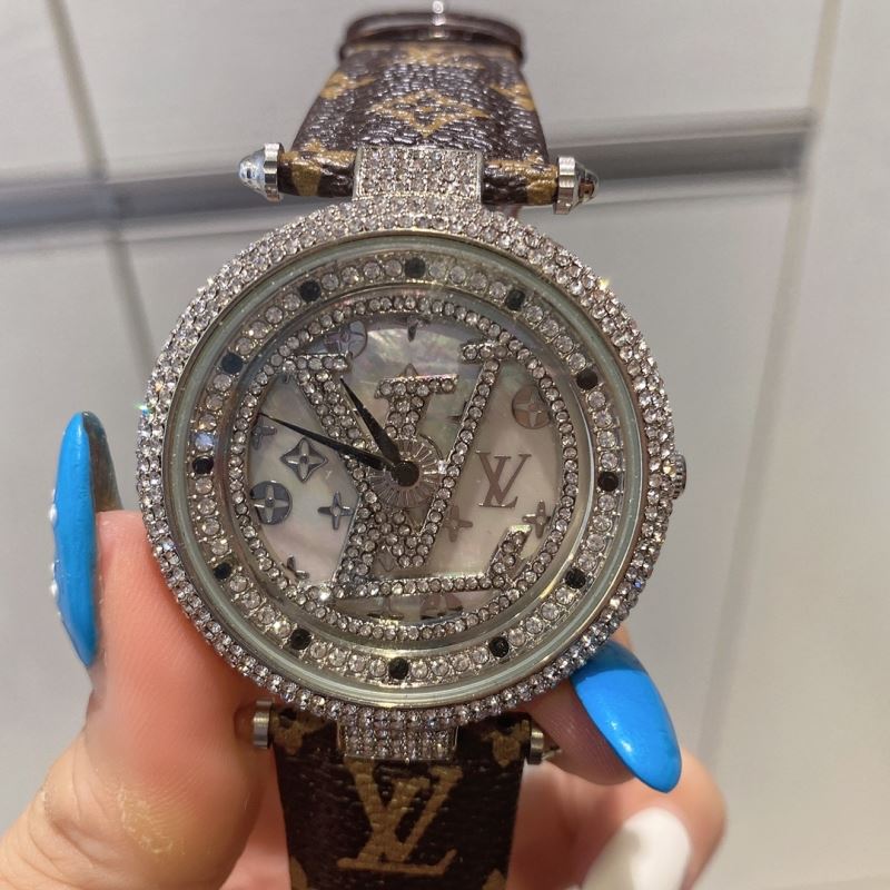 LOUIS VUITTON Watches